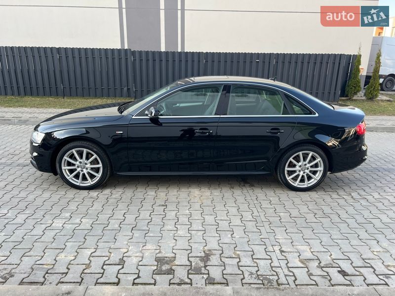 Седан Audi A4 2015 в Луцьку