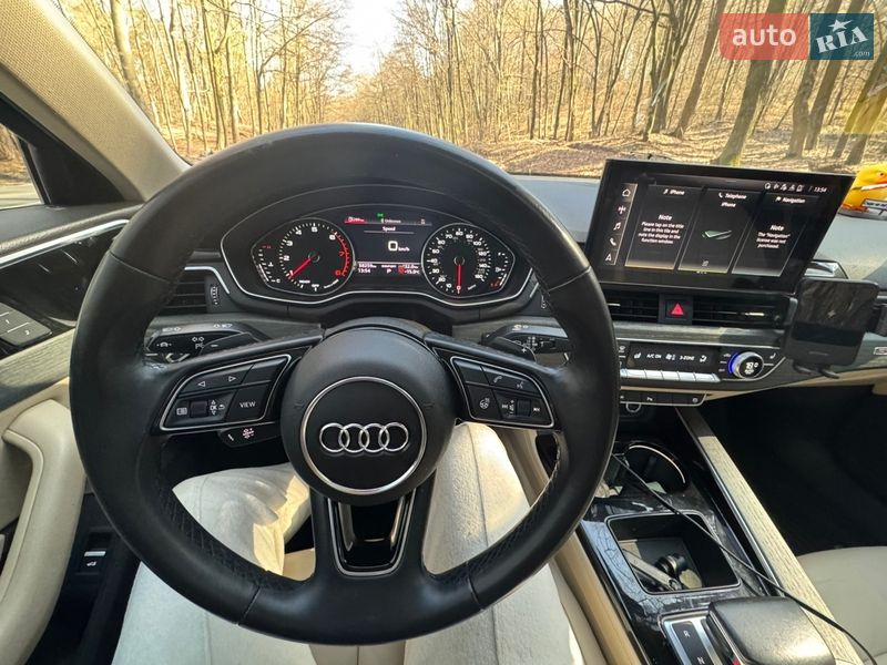 Седан Audi A4 2021 в Львове