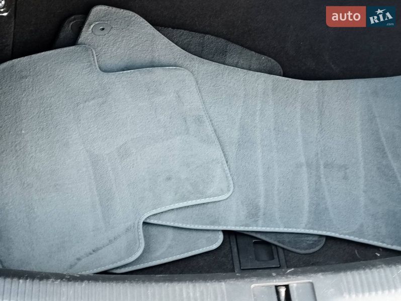 Седан Audi A4 2013 в Києві фото 13 Седан Audi A4 2013 в Києві