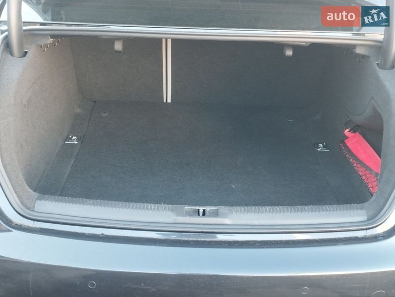 Седан Audi A4 2013 в Киеве фото 15 Седан Audi A4 2013 в Киеве