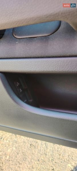 Седан Audi A4 2006 в Хороле