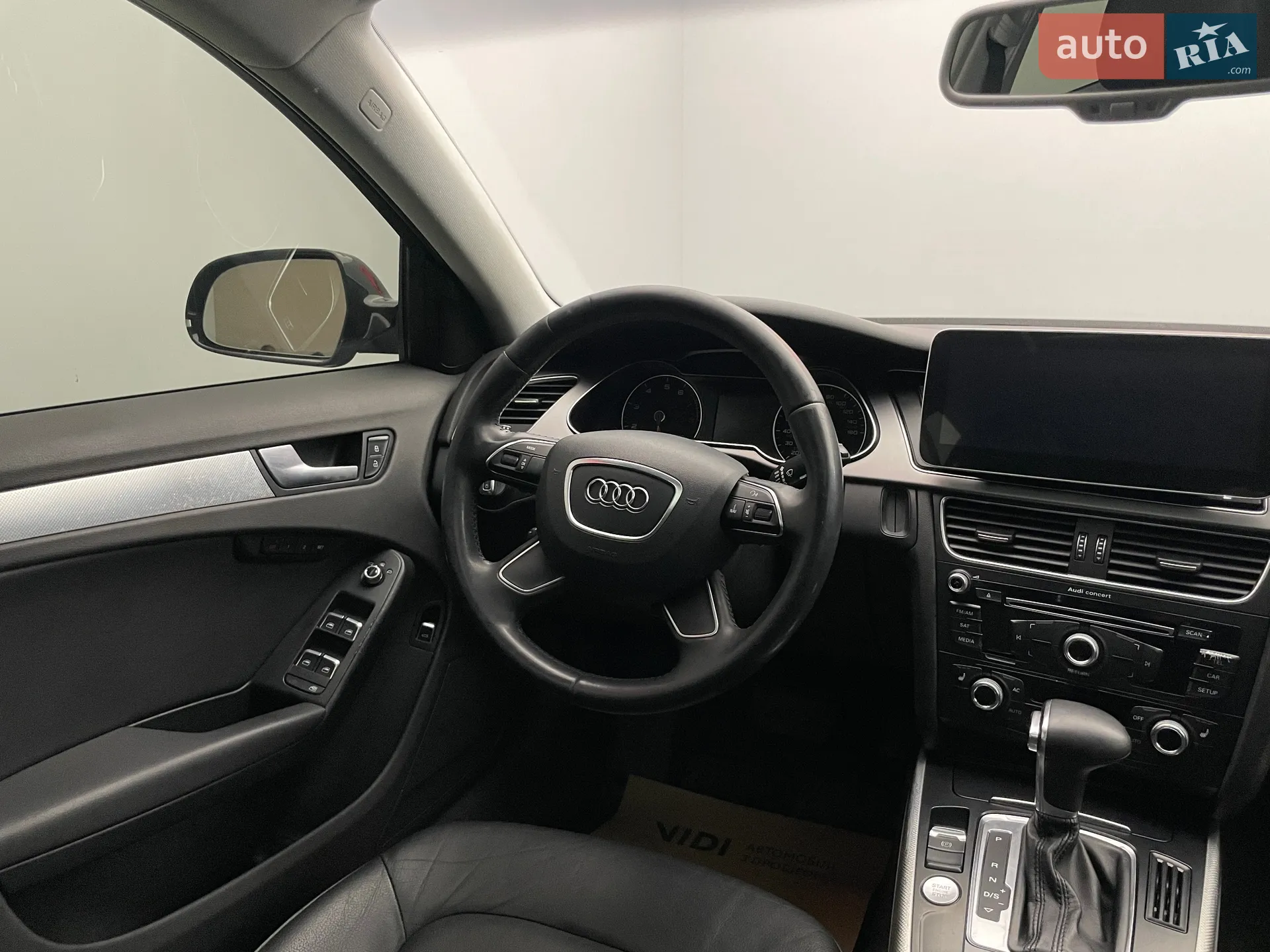 2013 Audi A4 - мініатюра 12