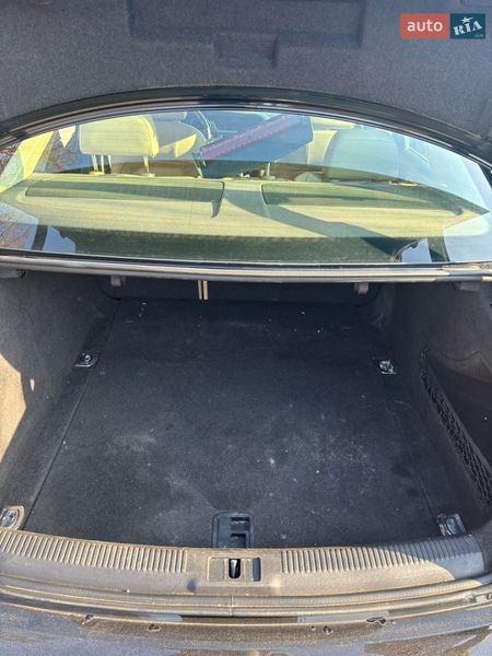 Седан Audi A4 2013 в Бобрке