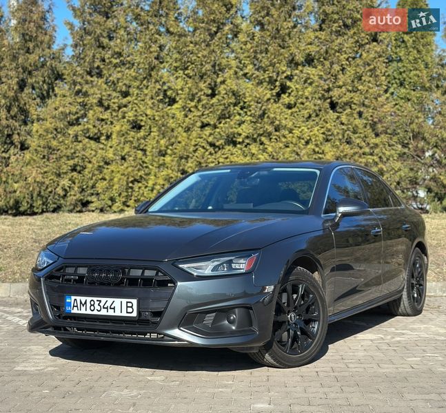 Седан Audi A4 2021 в Киеве
