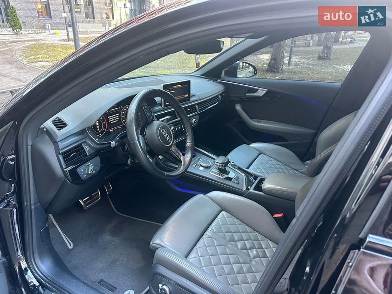 Седан Audi A4 2018 в Броварах