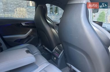 Седан Audi A4 2018 в Броварах