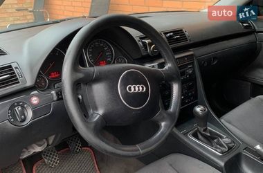 Седан Audi A4 2001 в Маневичах