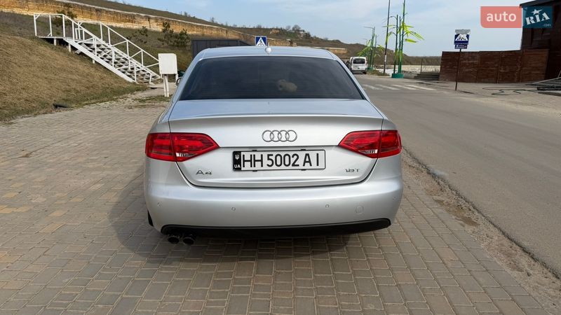 Седан Audi A4 2010 в Одессе