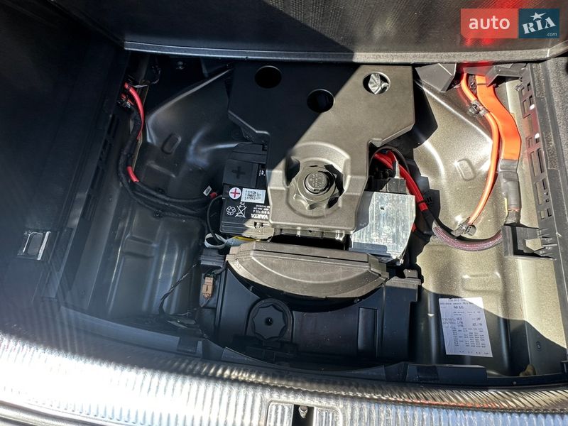 Универсал Audi A4 2020 в Киеве