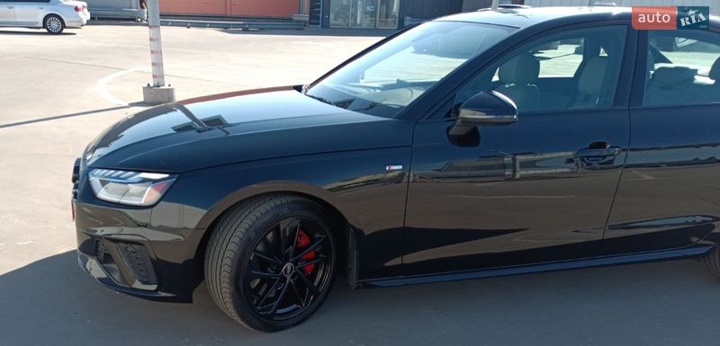 Седан Audi A4 2023 в Киеве