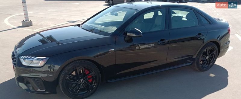 Седан Audi A4 2023 в Киеве