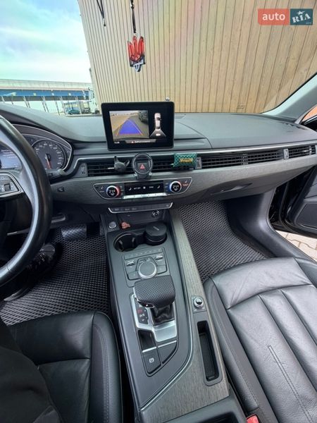 Седан Audi A4 2019 в Одесі