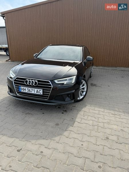 Седан Audi A4 2019 в Одесі