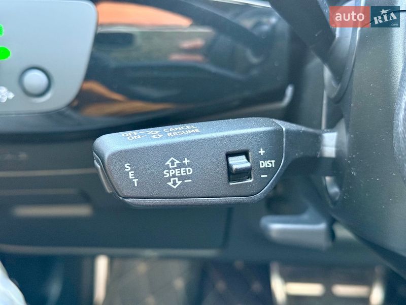 Седан Audi A4 2021 в Харькове
