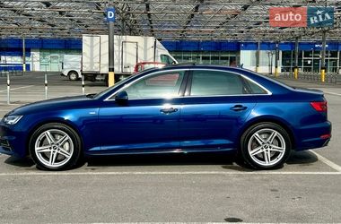 Седан Audi A4 2016 в Львові