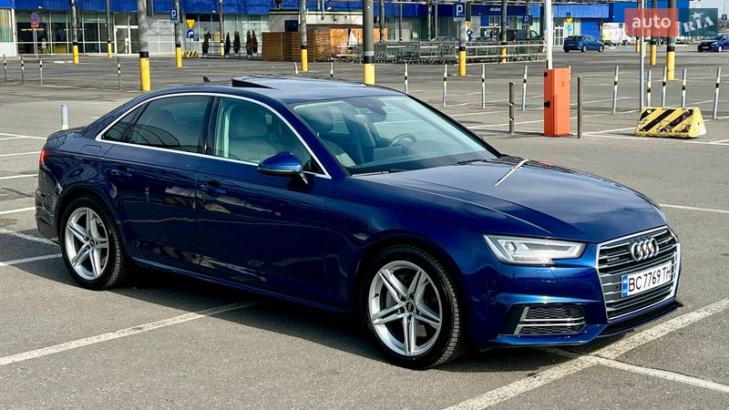 Седан Audi A4 2016 в Львові