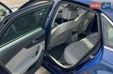 Седан Audi A4 2016 в Львові