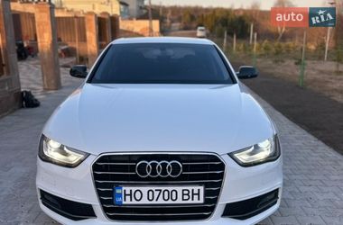 Седан Audi A4 2015 в Тернополе