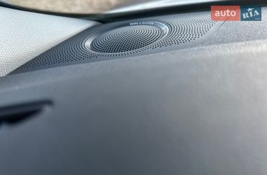 Седан Audi A4 2015 в Тернополе