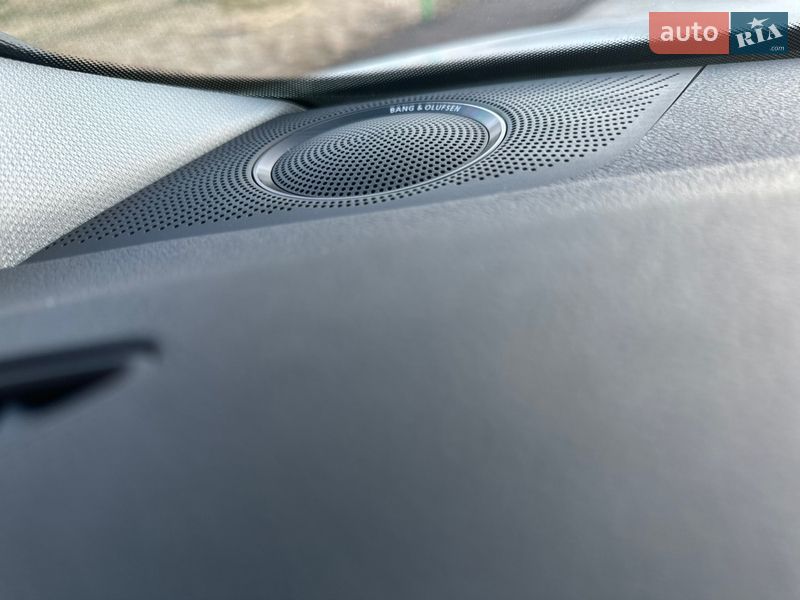 Седан Audi A4 2015 в Тернополе