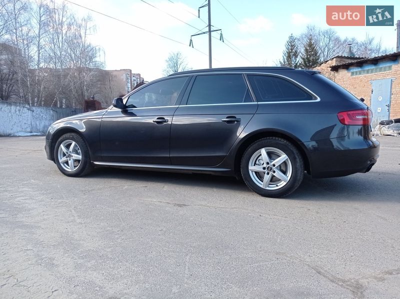 Универсал Audi A4 2012 в Черкассах