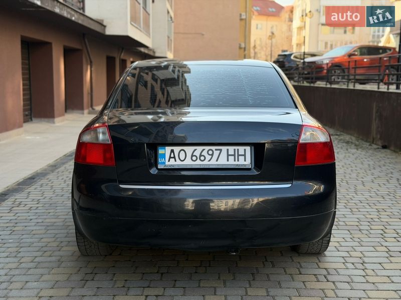 Седан Audi A4 2001 в Ужгороде