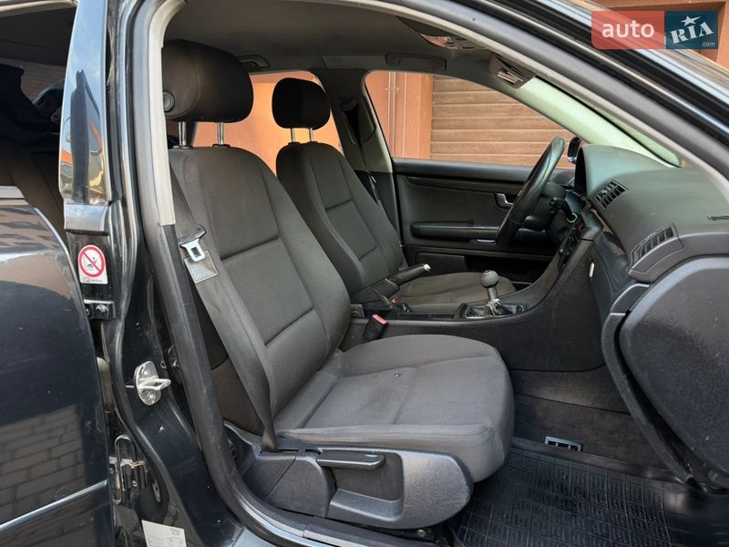 Седан Audi A4 2001 в Ужгороде