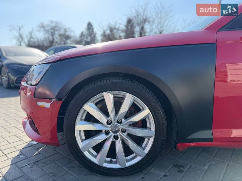 Седан Audi A4 2017 в Луцке