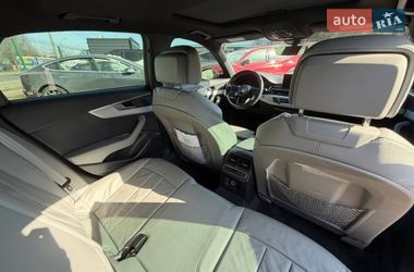 Седан Audi A4 2017 в Луцке