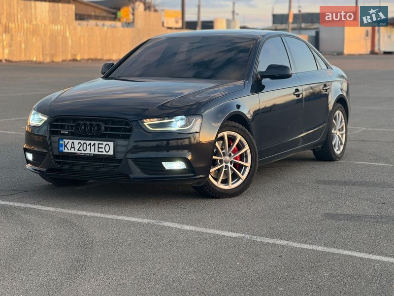 Седан Audi A4 2012 в Белогородке