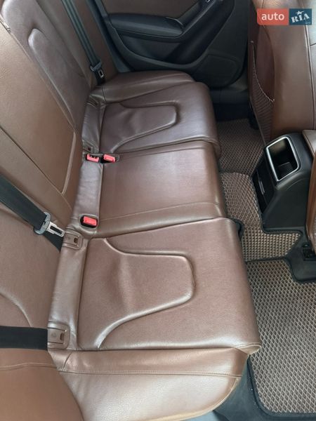 Седан Audi A4 2012 в Белогородке