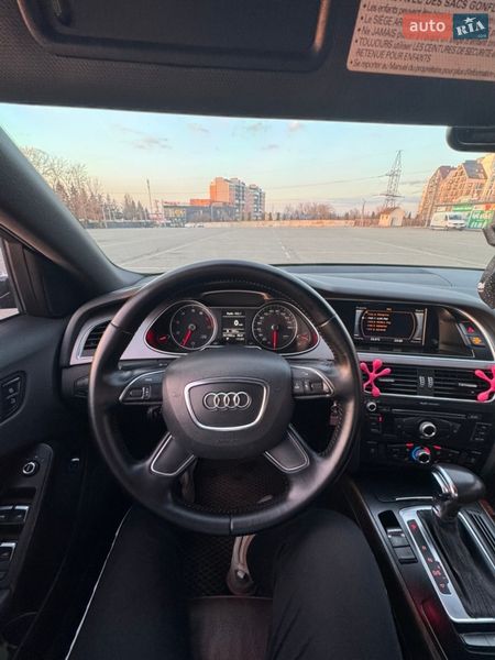 Седан Audi A4 2012 в Белогородке