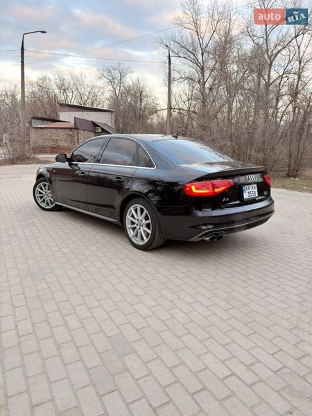 Седан Audi A4 2015 в Запорожье