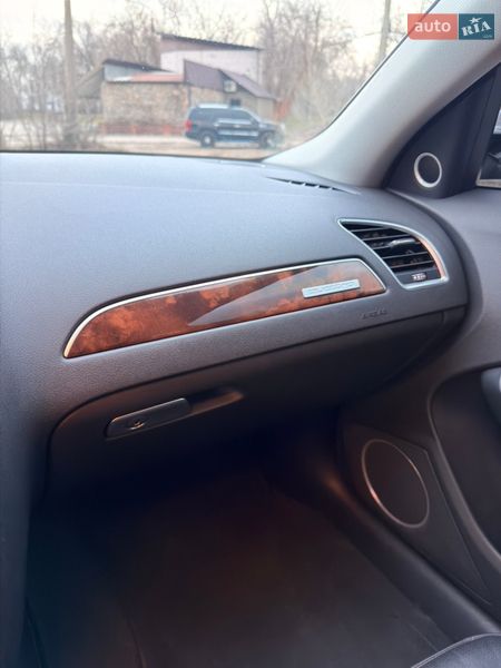 Седан Audi A4 2015 в Запорожье