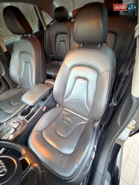Седан Audi A4 2015 в Запорожье