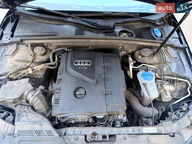 Седан Audi A4 2015 в Запорожье