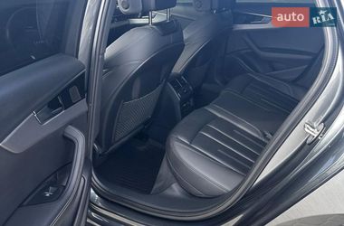 Седан Audi A4 2022 в Харькове