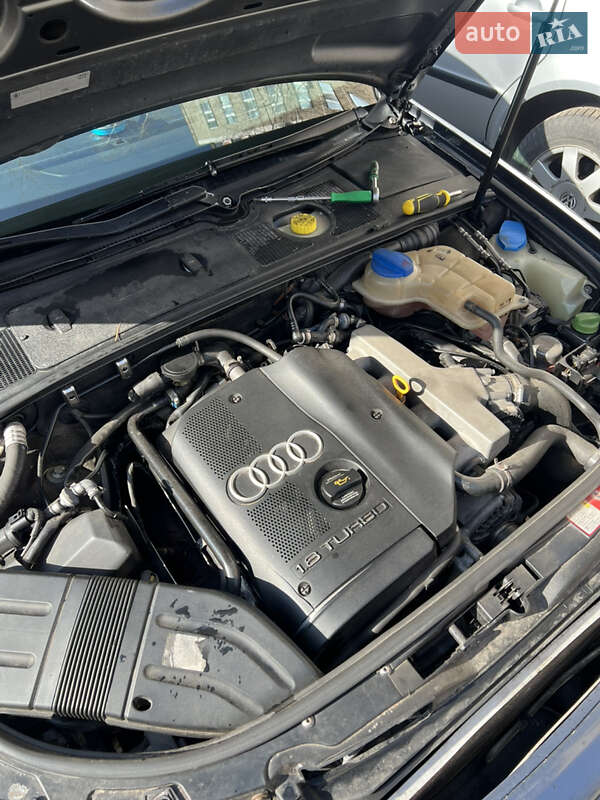 Универсал Audi A4 2003 в Чернигове