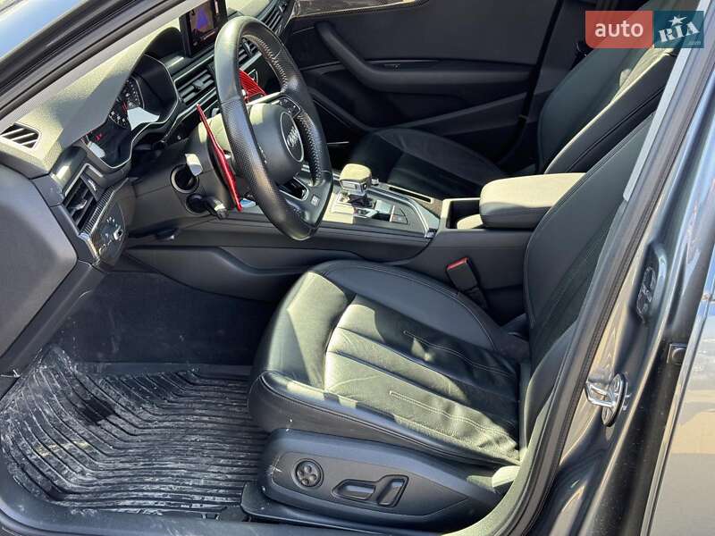 Седан Audi A4 2017 в Виннице