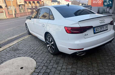 Седан Audi A4 2016 в Черновцах