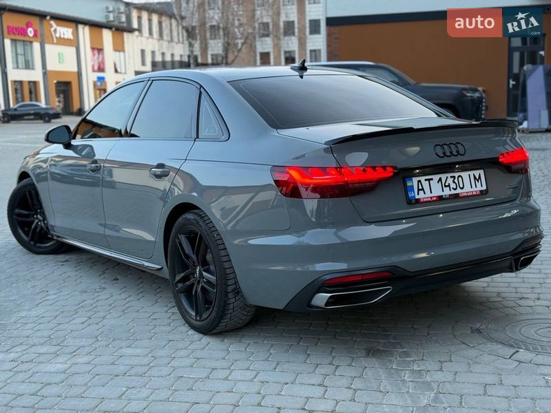 Седан Audi A4 2021 в Коломые