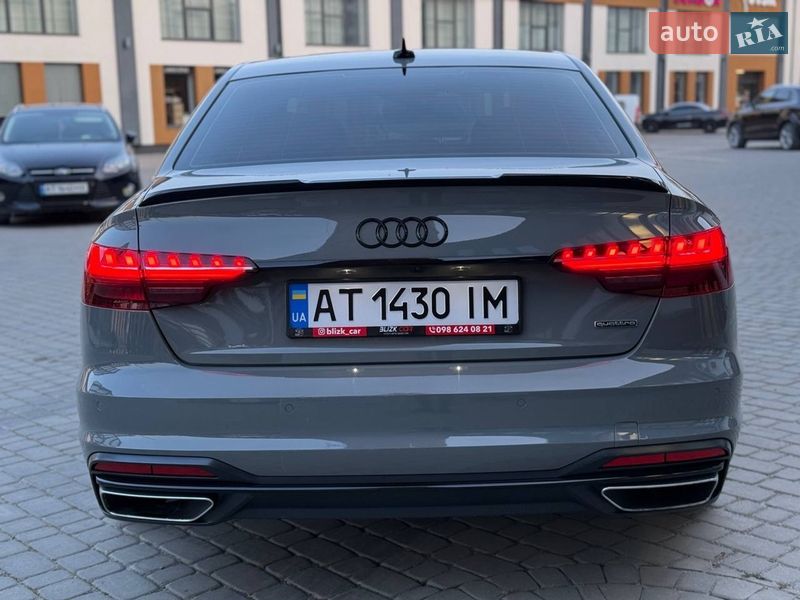 Седан Audi A4 2021 в Коломые