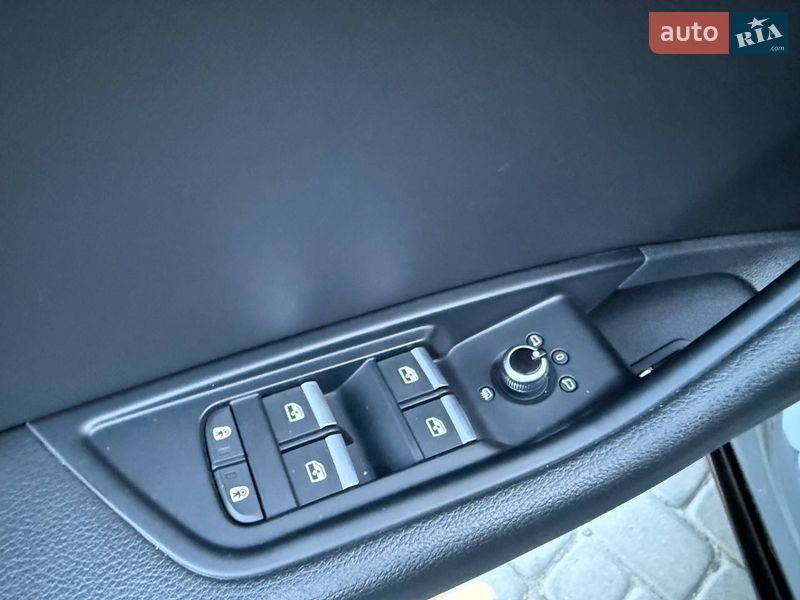 Седан Audi A4 2021 в Коломые