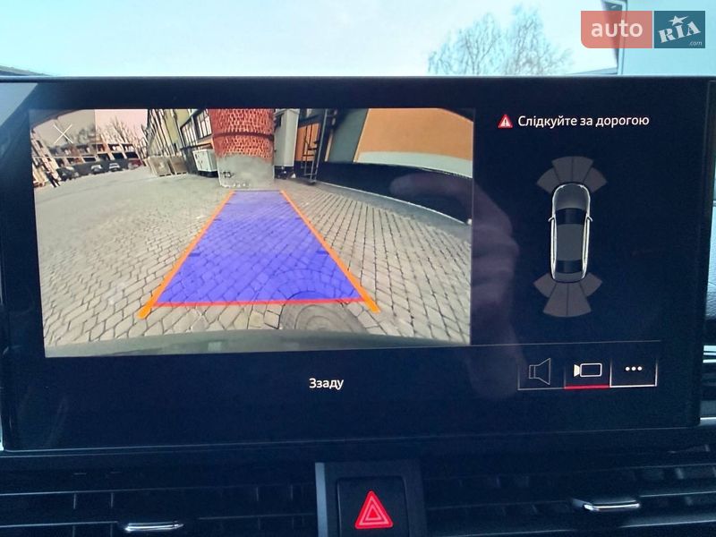 Седан Audi A4 2021 в Коломые