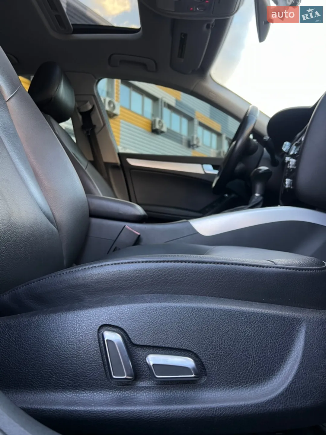 2012 Audi A4 - мініатюра 23