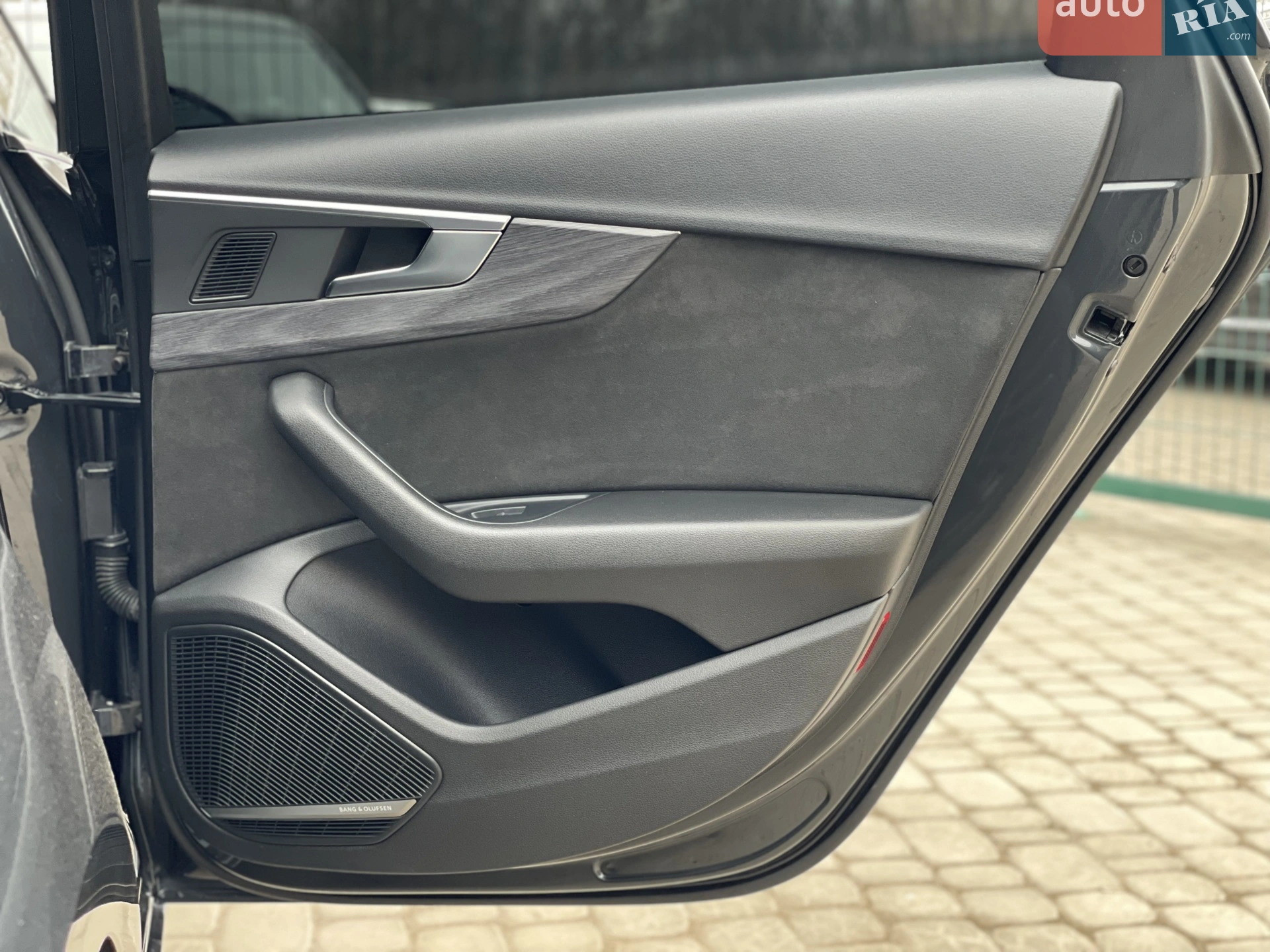 2017 Audi A4 - мініатюра 37