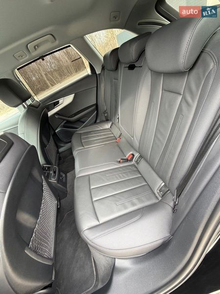 Універсал Audi A4 2022 в Вінниці