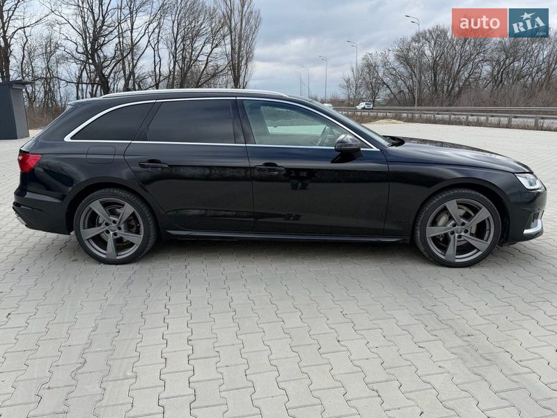 Універсал Audi A4 2022 в Вінниці