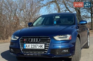 Седан Audi A4 2014 в Нежине