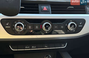 Универсал Audi A4 2016 в Львове
